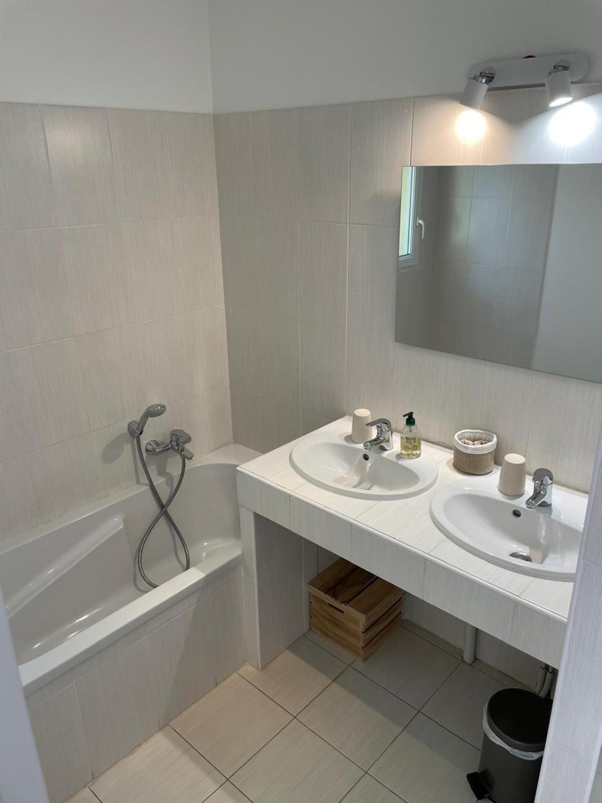 Bed and Breakfast Les Marguerites Vers-Pont-du-Gard Esterno foto