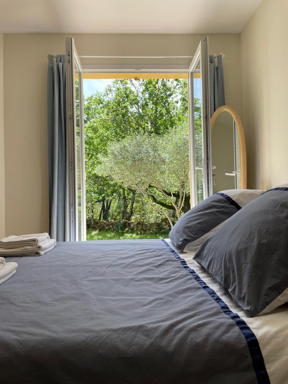 Bed and Breakfast Les Marguerites Vers-Pont-du-Gard Esterno foto